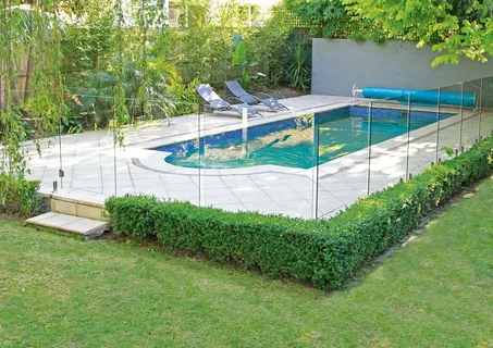 Are Pool Fences Mandatory? Understanding Local Regulations