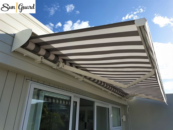 Retractable Awning NZ Buying Guide: Features, Materials, and Costs Explained